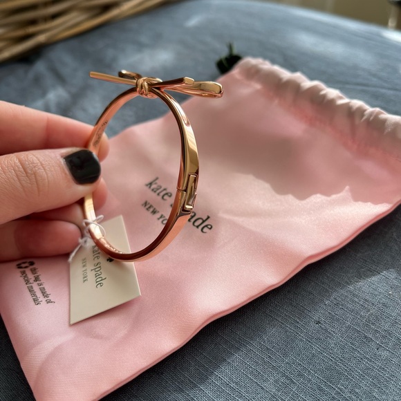 Kate Spade Bow Bracelet - Picture 4 of 4